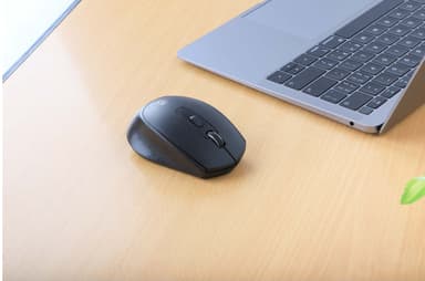 Manhattan MW6020 Wireless Mouse, Black, Adjustable 800/1200/1600dpi via top-mount push-button control, 2.4Ghz (effective range up to 10m), USB, Optical, Ambidextrous, Six Button with Scroll Wheel, USB-A nano receiver, AA battery (included) view 10