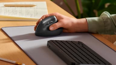 Logitech Lift Vertical Ergonomic Mouse view 9