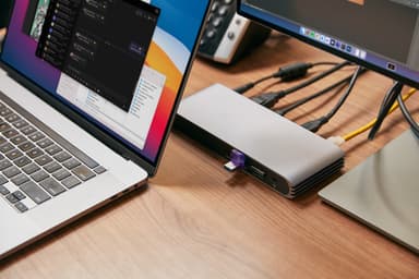 Kingston Technology DataTraveler 64GB microDuo 3C 200MB/s dual USB-A + USB-C view 9