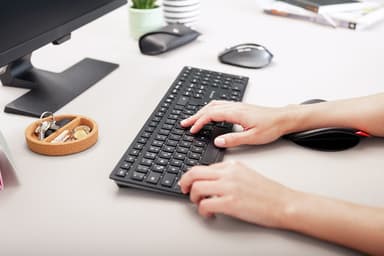 CHERRY KW 9100 SLIM keyboard Universal RF Wireless + Bluetooth Black view 8