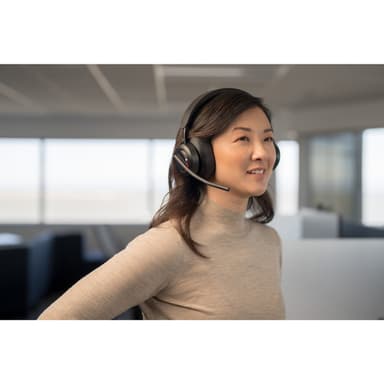 Kensington H3000 Bluetooth Over-Ear Headset view 11
