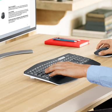 Logitech MK850 Performance view 14
