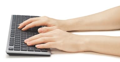 Kensington KB535 EQ Rechargeable Multi-Device Keyboard view 2