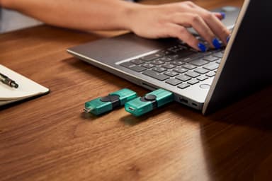 Kingston Technology DataTraveler 128GB USB-A + USB-C 3.2 Gen 1 DuoG2 view 10