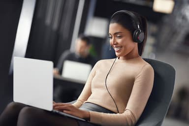 Jabra Evolve2 40 SE Headset Wired Head-band Office/Call center USB Type-C / USB Type-A Black view 4