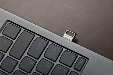 Kingston Technology DataTraveler 256GB Micro 200MB/s Metal USB 3.2 Gen 1 view 9