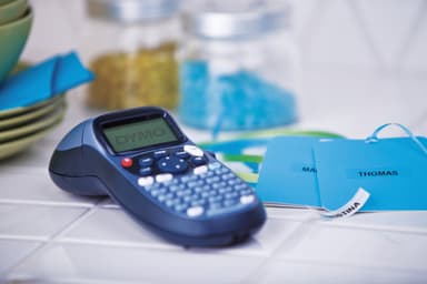 DYMO LetraTag 100H label printer Direct thermal 180 x 180 DPI 12 mm/sec view 6