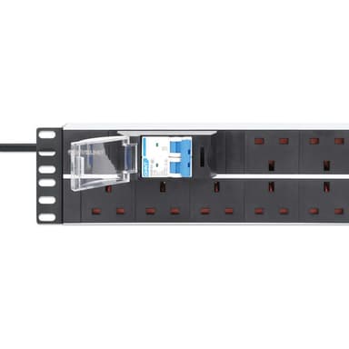 Intellinet 19" 2U PDU 15-way UK, With 2P air breaker, Rackmount, Power Distribution Unit, UK 3-pin outlets, 3m power cord, output view 4