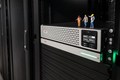 APC Smart-UPS On-Line, 1000VA, Rackmount 3U, 230V, 8x C13 IEC outlets, SmartSlot, Extended runtime, W/ rail kit, W/ Lithium-ion external battery view 9