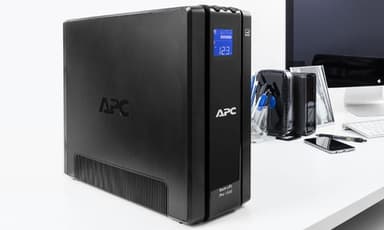 APC Back-UPS Pro uninterruptible power supply (UPS) Line-Interactive 1.5 kVA 865 W 6 AC outlet(s) view 3
