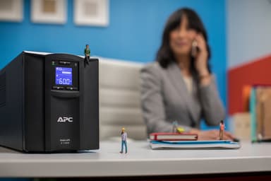 APC Smart-UPS SMC1500IC - 8x C13, USB, SmartConnect, 1500VA view 9