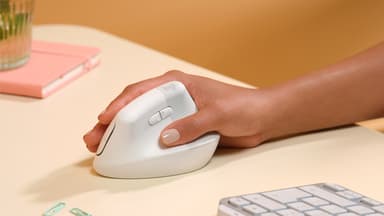 Logitech Lift Vertical Ergonomic Mouse view 8