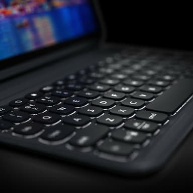 ZAGG Pro Keys Apple iPad 10.9" (10th Gen)/A16 Black/Gray UK view 6