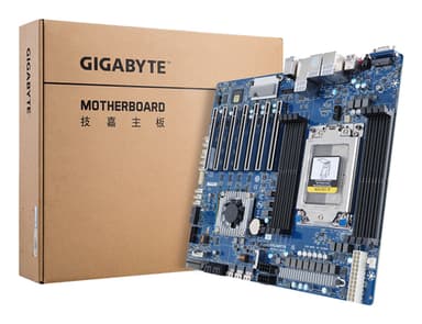 GIGABYTE MC62-G40 AMD WRX80 Socket sWRX8 SSI CEB view 1