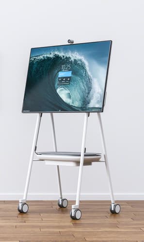 APC Smart-UPS Charge Mobile Battery for Microsoft Surface Hub 2S & Surface Hub 3 view 2