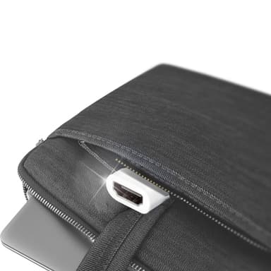 j5create JUA254 USB 3.0 HDMI Multi-Monitor Adapter view 6