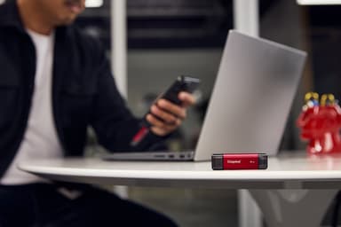Kingston Technology 2TB Dual USB-A/C Portable SSD, Up to 1050MB/s USB 3.2 Gen 2 view 9
