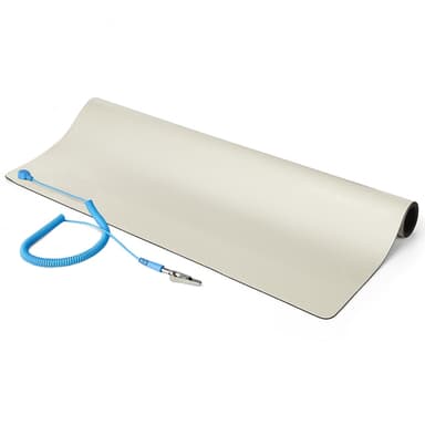 StarTech.com Anti Static Mat, ESD Mat for Electronics Repair, Anti Static Table/Desk Mat w/Detachable Grounding Wire, ANSI/ESD S 4.1, Flexible Thermoplastic Work Pad/Mat, 23x47 in (60x120cm) - TAA view 1
