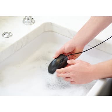 Kensington Pro Fit Wired Washable Mouse view 2