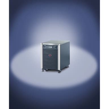 APC Symmetra LX 4kVA Scalable to 8kVA N+1, 220/230/240V or 380/400/415V view 6