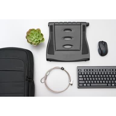 Kensington KB100 EQ Wired Full Size Keyboard view 14