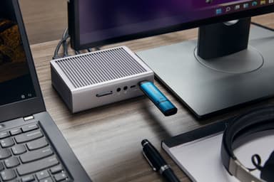 Kingston Technology IronKey 256GB Vault Privacy 50 AES-256 Encrypted, FIPS 197 view 10