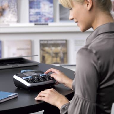DYMO LabelManager Desktop Label Maker | 360D Rechargeable Hand-Held Label MakerEasy-to-UseOne-Touch Smart KeysQWERTY KeyboardLarge Displayfor Home & Office Organisation view 6