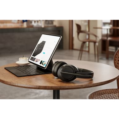 Kensington C3550 EQ Bluetooth Over‐Ear Headset view 3