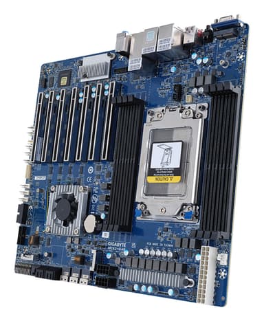 GIGABYTE MC62-G40 AMD WRX80 Socket sWRX8 SSI CEB view 2