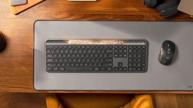 Logitech Signature Slim Solar+ K980 keyboard Universal RF Wireless + Bluetooth QWERTY UK English Graphite view 8